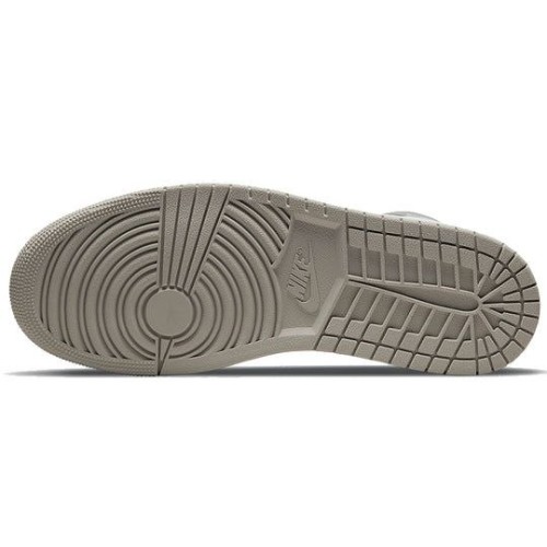 Кроссовки Nike Air Jordan 1 Mid College Grey Linen бежевые высокие 554724-082