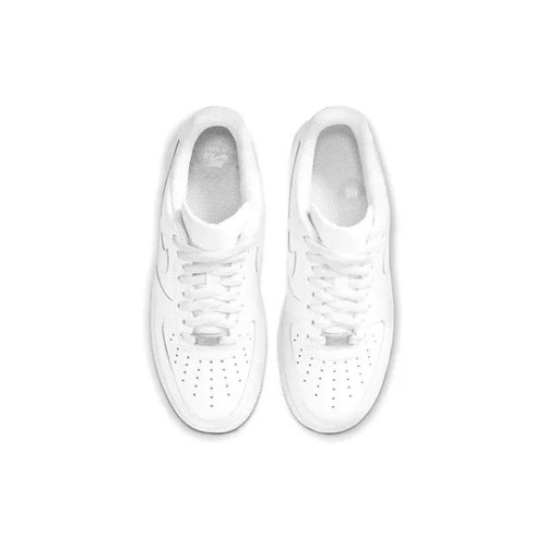 Белые кроссовки Nike Air Force 1 07 Triple White низкие
