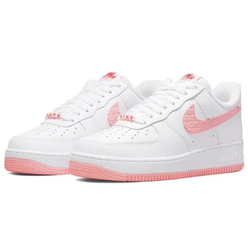 Кроссовки Nike Air Force 1 Low Valentines Day белые с розовым низкие женские DQ9320-100