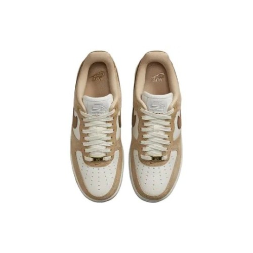 Кроссовки Nike Air Force 1 LXX Vachetta Tan женские бежевые низкие замшевые DX1193-200