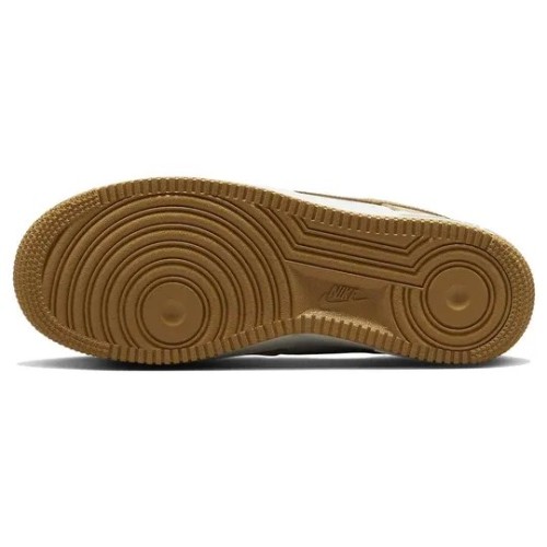 Кроссовки Nike Air Force 1 LXX Vachetta Tan женские бежевые низкие замшевые DX1193-200