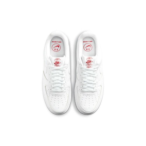 Белые кроссовки Nike Air Force 1 07 LX White Rose
