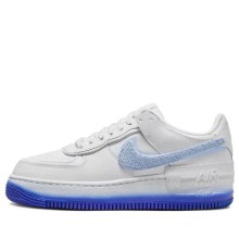 Кроссовки Nike Air Force 1 женские Shadow Chenille Swoosh белые низкие с голубым FJ4567-100
