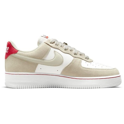 Кроссовки Nike Air Force 1 07 LV8 First Use