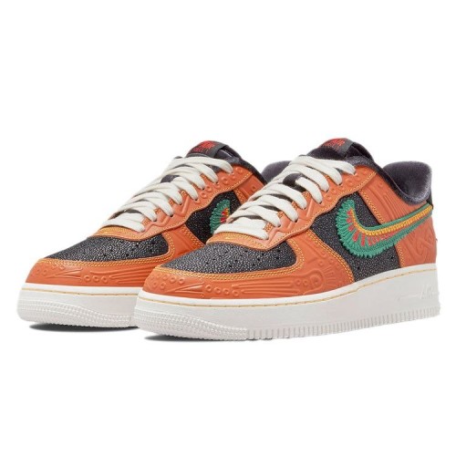 Кроссовки Nike Air Force 1 Siempre Familia
