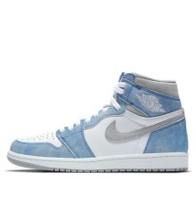 Кроссовки Nike Air Jordan 1 Retro высокие бело-голубые с серым логотипом OG Hyper Royal 555088-402