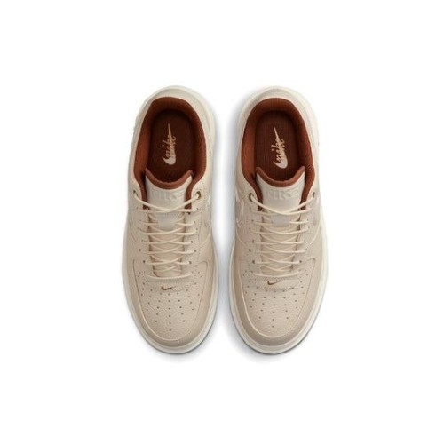 Кроссовки Nike Air Force 1 Luxe Pecan низкие бежевые