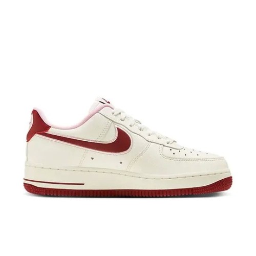 Кроссовки Nike Air Force 1 Low Valentines Day со скидкой