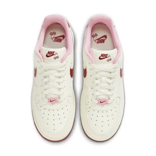 Кроссовки Nike Air Force 1 Low Valentines Day со скидкой