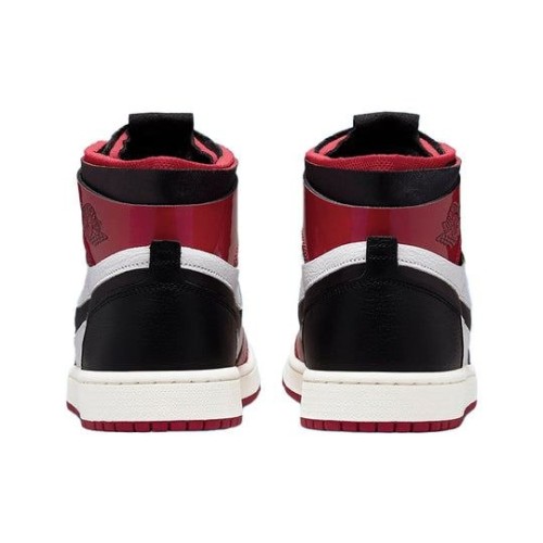 Nike Air Jordan 1 Chicago Bulls женские высокие красно-черные с белой вставкой CT0979-610