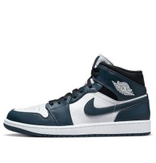 Кроссовки Nike Air Jordan 1 Mid Armory Navy сини-белые высокие 554724-411