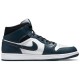 Кроссовки Nike Air Jordan 1 Mid Armory Navy сини-белые высокие 554724-411