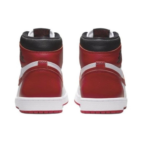 Кроссовки Nike Air Jordan 1 Retro выские красно-белые с черными вставками OG Heritage 555088-161