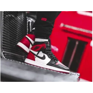AIR JORDAN 1