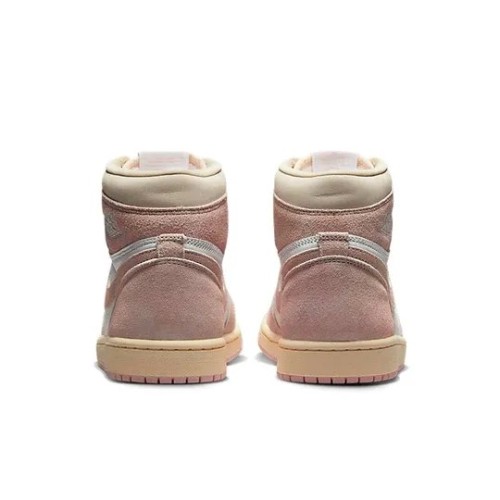 Кроссовки Nike Air Jordan 1 Retro High OG Atmosphere Pink женские