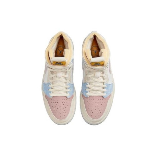 Кроссовки Nike Air Jordan 1 женские высокие светлые Pink Oxford Plum Fog DQ5092-651