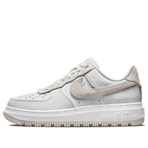 Кроссовки Nike Air Force 1 Luxe Triple White серые