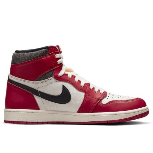 Кроссовки Nike Air Jordan 1 Retro черно-красные с белыми вставками Lost and Found DZ5485-612