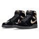 Кроссовки Nike Air Jordan 1 Retro High OG Black Metallic Gold черные лаковые высокие 555088-032