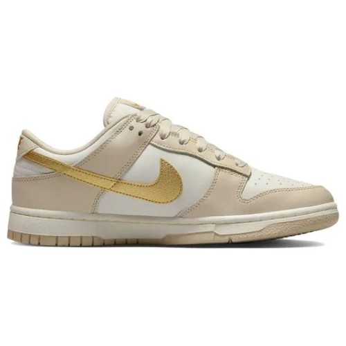 Кроссовки Nike Dunk Gold Swoosh бело-бежевые