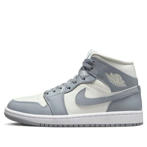 Кроссовки Nike Air Jordan 1 Mid Grey Sail женские высокие серые с белым BQ6472-115