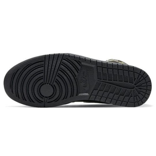 Баскетбольные кроссовки Air Jordan 1 Retro High OG Black Metallic Gold