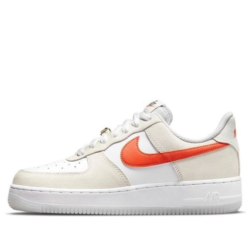 Кроссовки Nike Womens Air Force 1 07 SE First Use Cream
