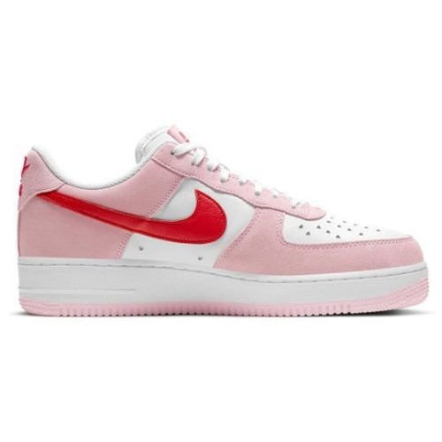 Розовые кроссовки Nike Air Force 1 Low 07 QS Valentines Day Love Letter