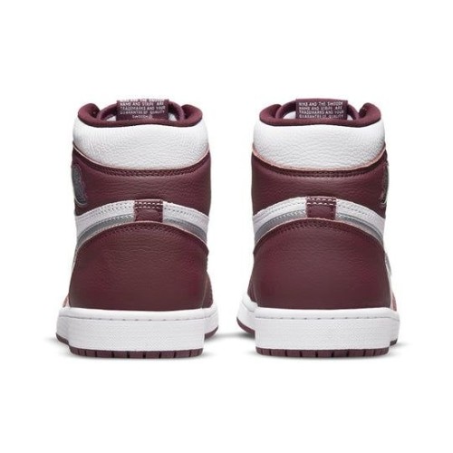 Кроссовки Nike Air Jordan 1 Retro высокие бордовые с белым OG Bordeaux 555088-611