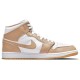 Nike Air Jordan 1 Mid светло-коричневые с белыми вставками Tan Gum 554724-271