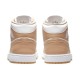 Nike Air Jordan 1 Mid светло-коричневые с белыми вставками Tan Gum 554724-271