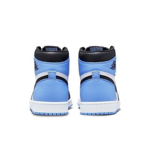 Кроссовки Nike Air Jordan 1 Retro High OG UNC Toe DZ5485-400