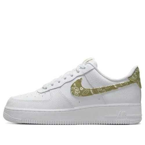 Кроссовки Nike Air Force 1 07 белые низкие DJ9942-101