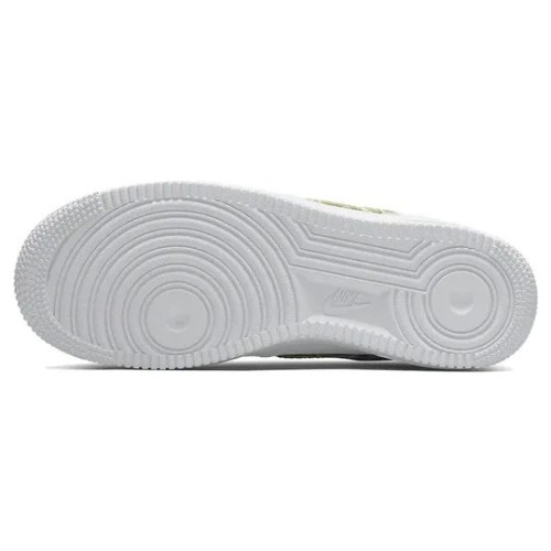 Кроссовки Nike Air Force 1 07 белые низкие DJ9942-101