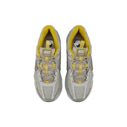 Кроссовки Nike Zoom Vomero 5 Light Bone женские