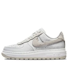 Кроссовки Nike Air Force 1 Luxe Triple White мужские