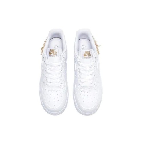 Кроссовки Nike Air Force 1 07 LX Lucky Charms женские с цепочкой