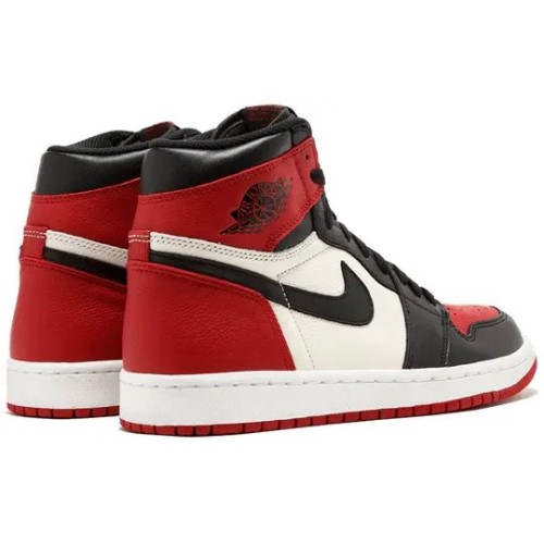Оригинальные кроссовки Air Jordan 1 Retro High OG Bred Toe