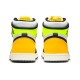 Баскетбольные кроссовки Air Jordan 1 Retro High OG Volt Gold