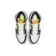 Баскетбольные кроссовки Air Jordan 1 Retro High OG Volt Gold