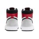 Серые кроссовки Air Jordan 1 Retro High OG Smoke Grey