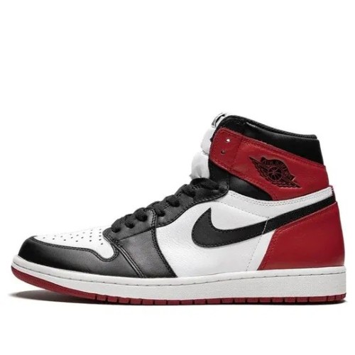 Эйр Джордан 1 Retro High OG Black Toe 2016