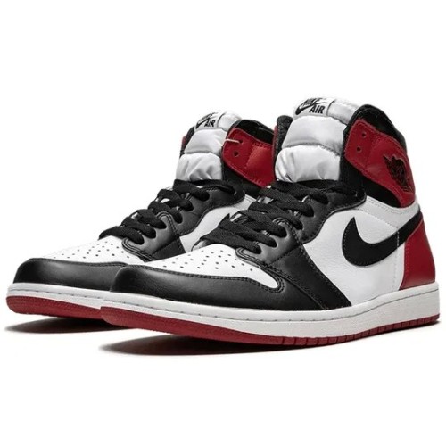 Эйр Джордан 1 Retro High OG Black Toe 2016
