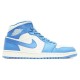 Баскетбольные кроссовки Nike Air Jordan 1 Mid UNC