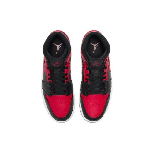 Баскетбольные кроссовки Nike Air Jordan 1 Mid Banned