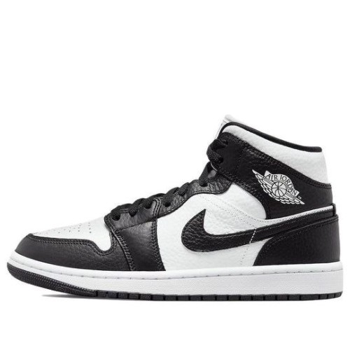 Кроссовки Nike Air Jordan 1 Mid черно-белые женские SE Homage DR0501-101