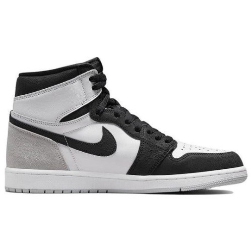 Кроссовки Nike Air Jordan 1 Retro черно-белые высокие с серыми вставками OG Stage Haze 555088-108